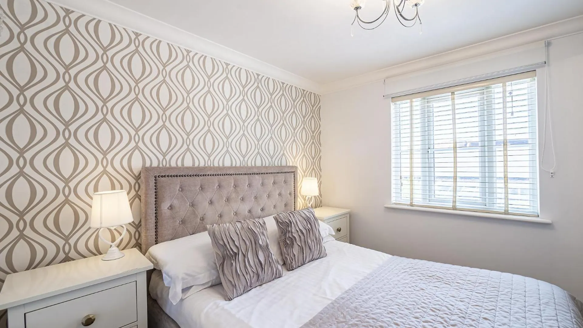 Hamiltons Boutique Hotel Southend-on-Sea