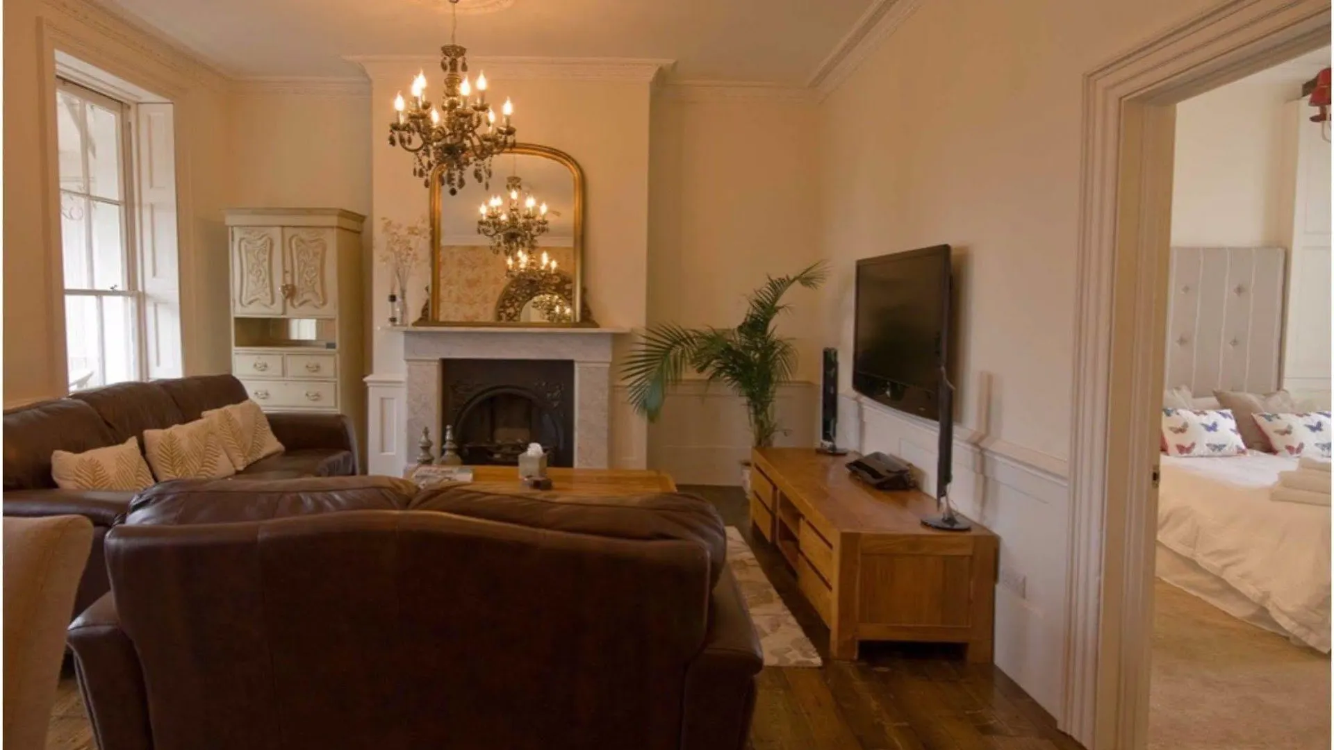 Bed & Breakfast Hamiltons Boutique Hotel Southend-on-Sea